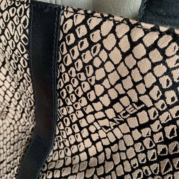 NWOT- LANCEL authentic Paris bag leopard pattern - Picture 7 of 11